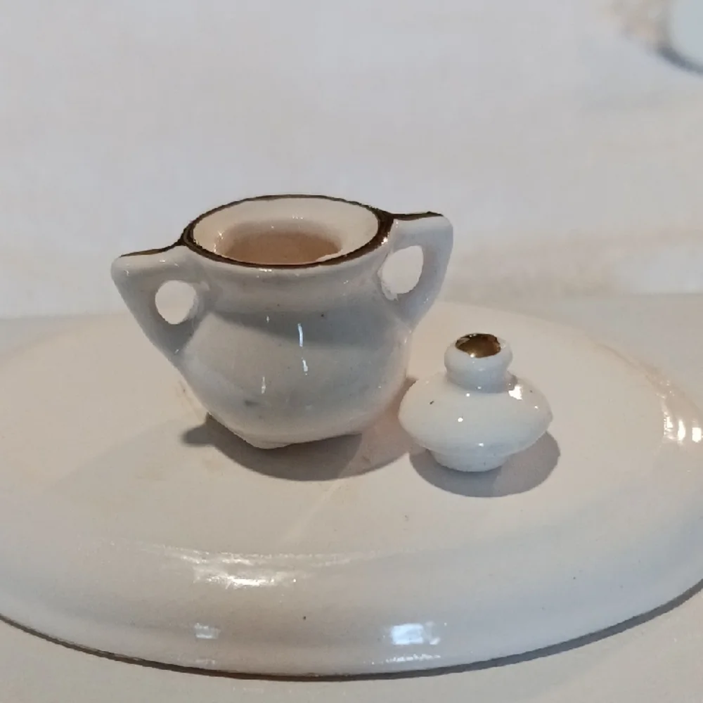 Porcelain Childs Miniature Blue and White Tea Set - Picture 13 of 16